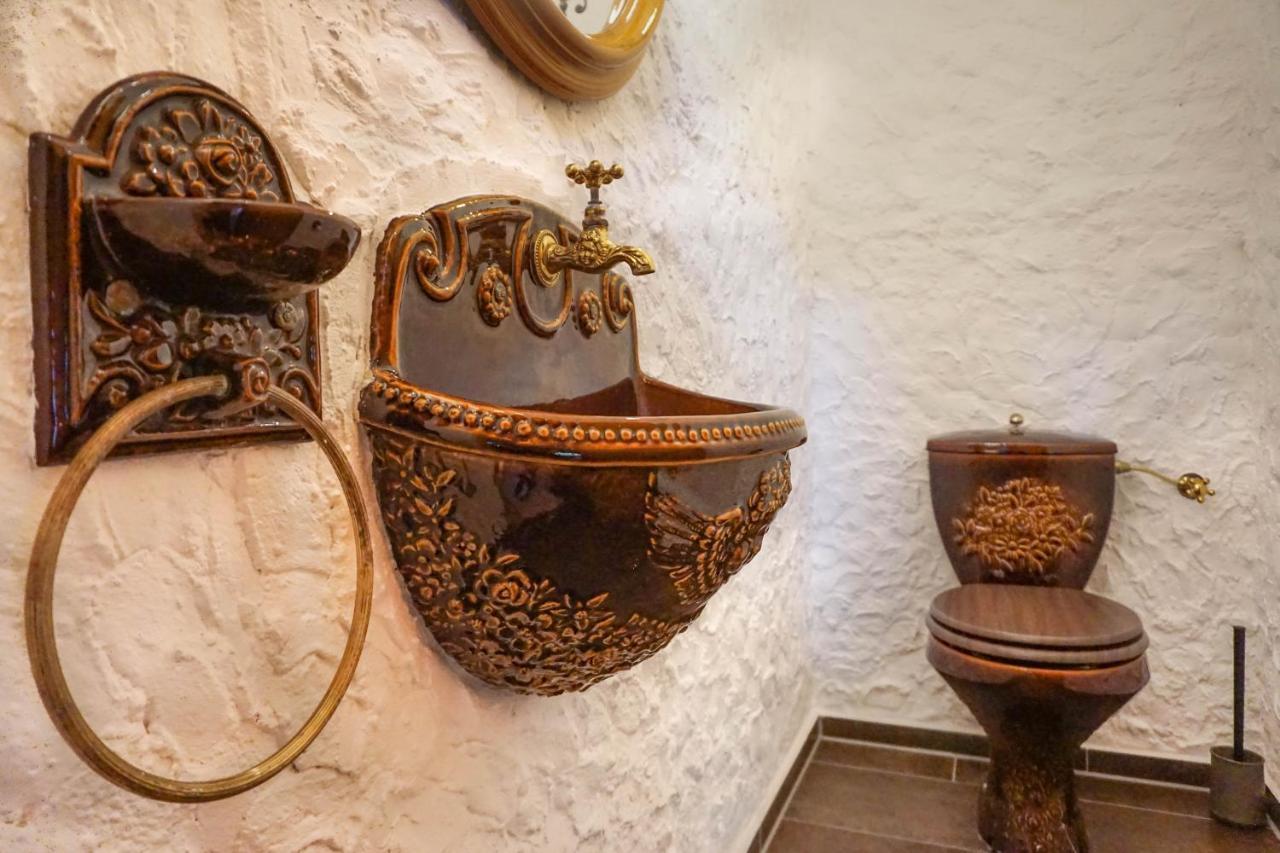 Ruhe Unter Reet-Haus Mit Sauna, Whirlpool Und Kamin Gnarrenburg Exteriör bild