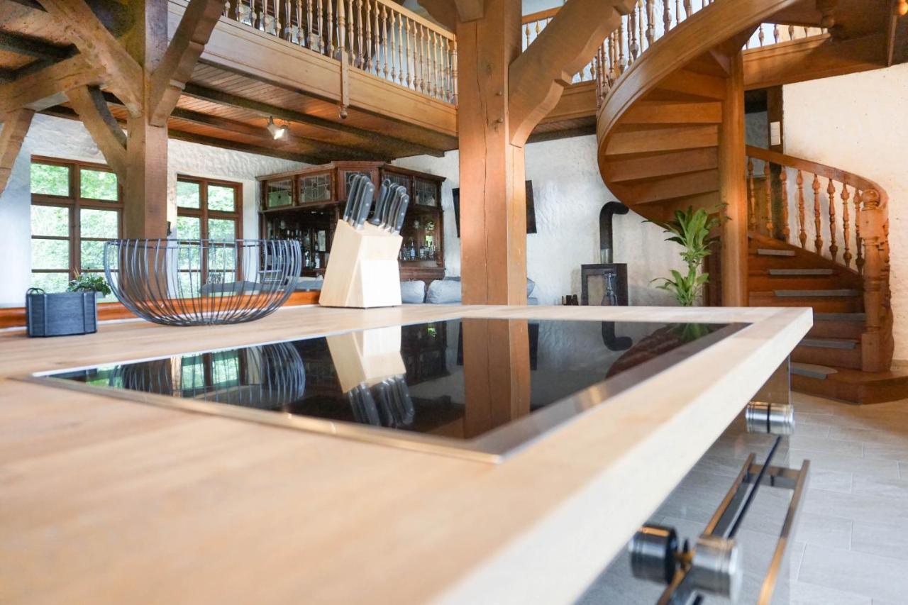 Ruhe Unter Reet-Haus Mit Sauna, Whirlpool Und Kamin Gnarrenburg Exteriör bild