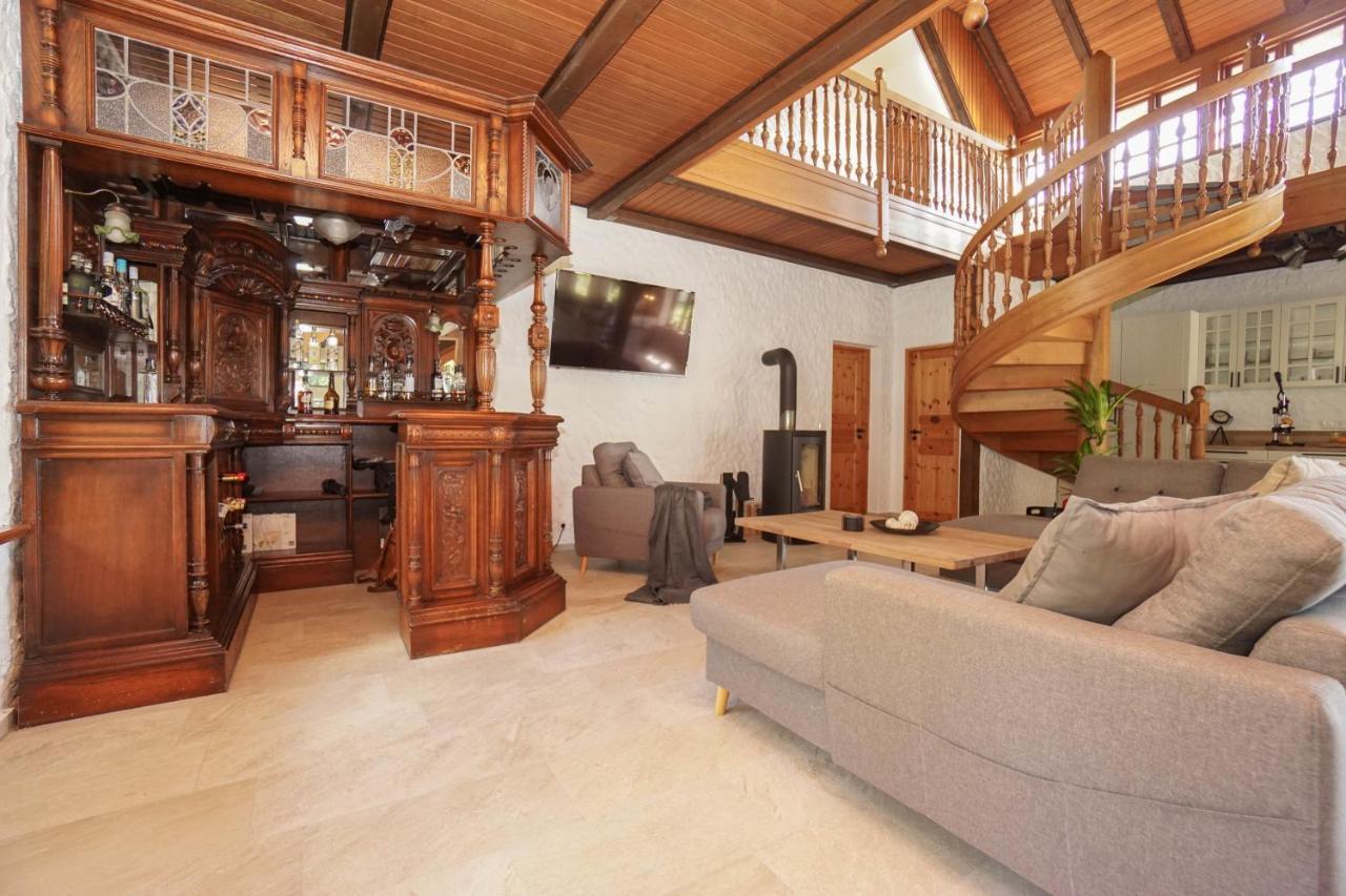 Ruhe Unter Reet-Haus Mit Sauna, Whirlpool Und Kamin Gnarrenburg Exteriör bild