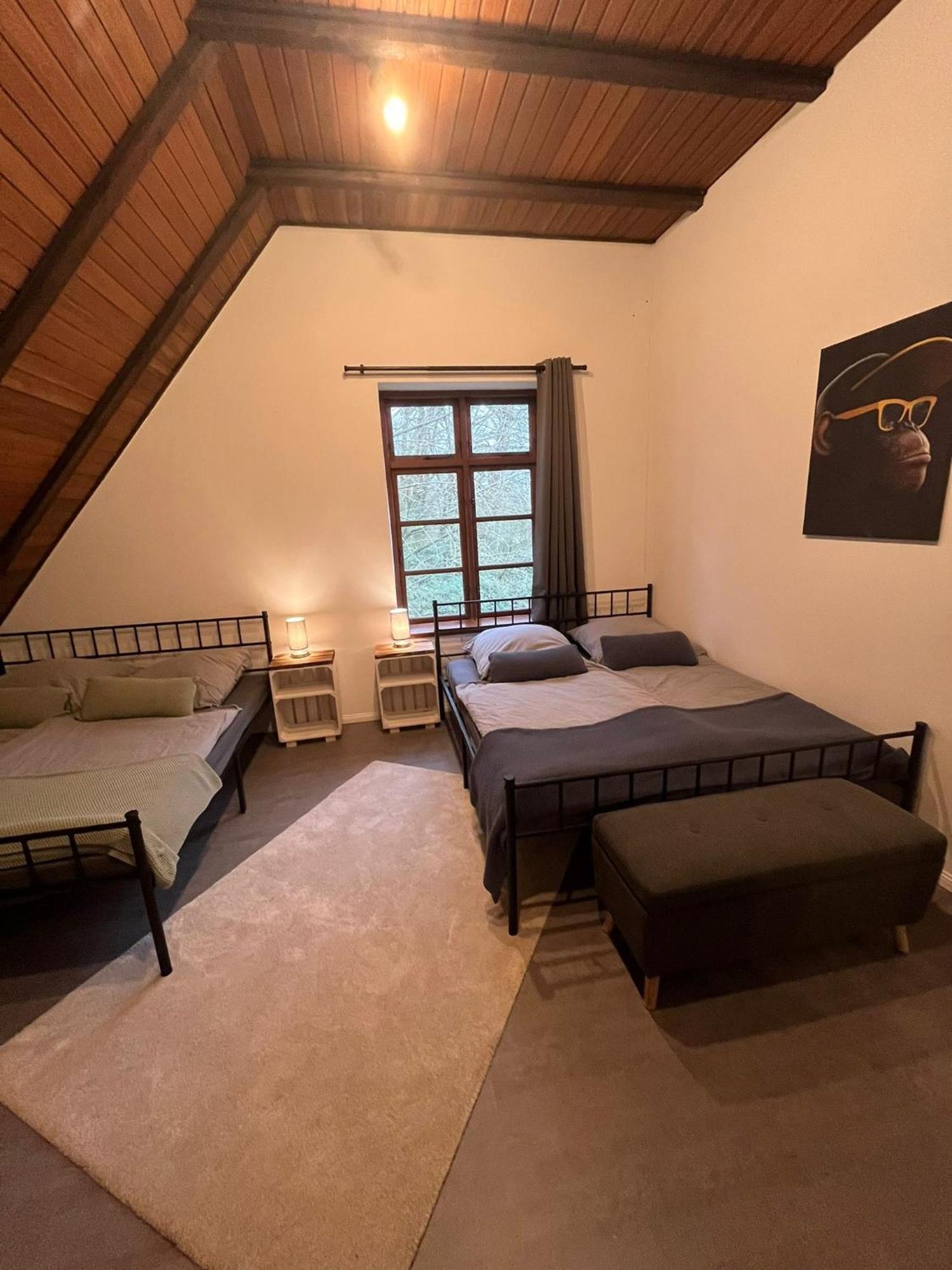 Ruhe Unter Reet-Haus Mit Sauna, Whirlpool Und Kamin Gnarrenburg Exteriör bild