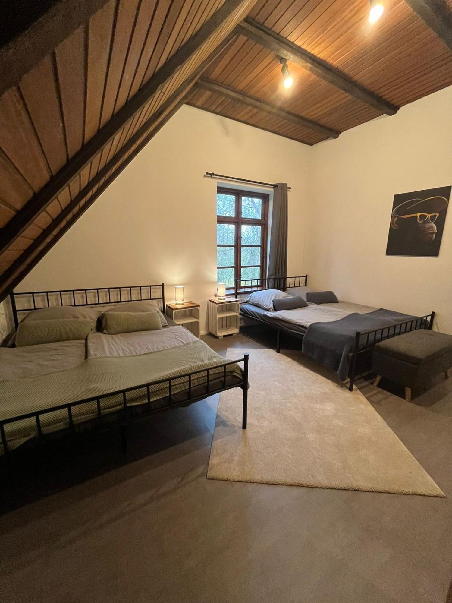 Ruhe Unter Reet-Haus Mit Sauna, Whirlpool Und Kamin Gnarrenburg Exteriör bild