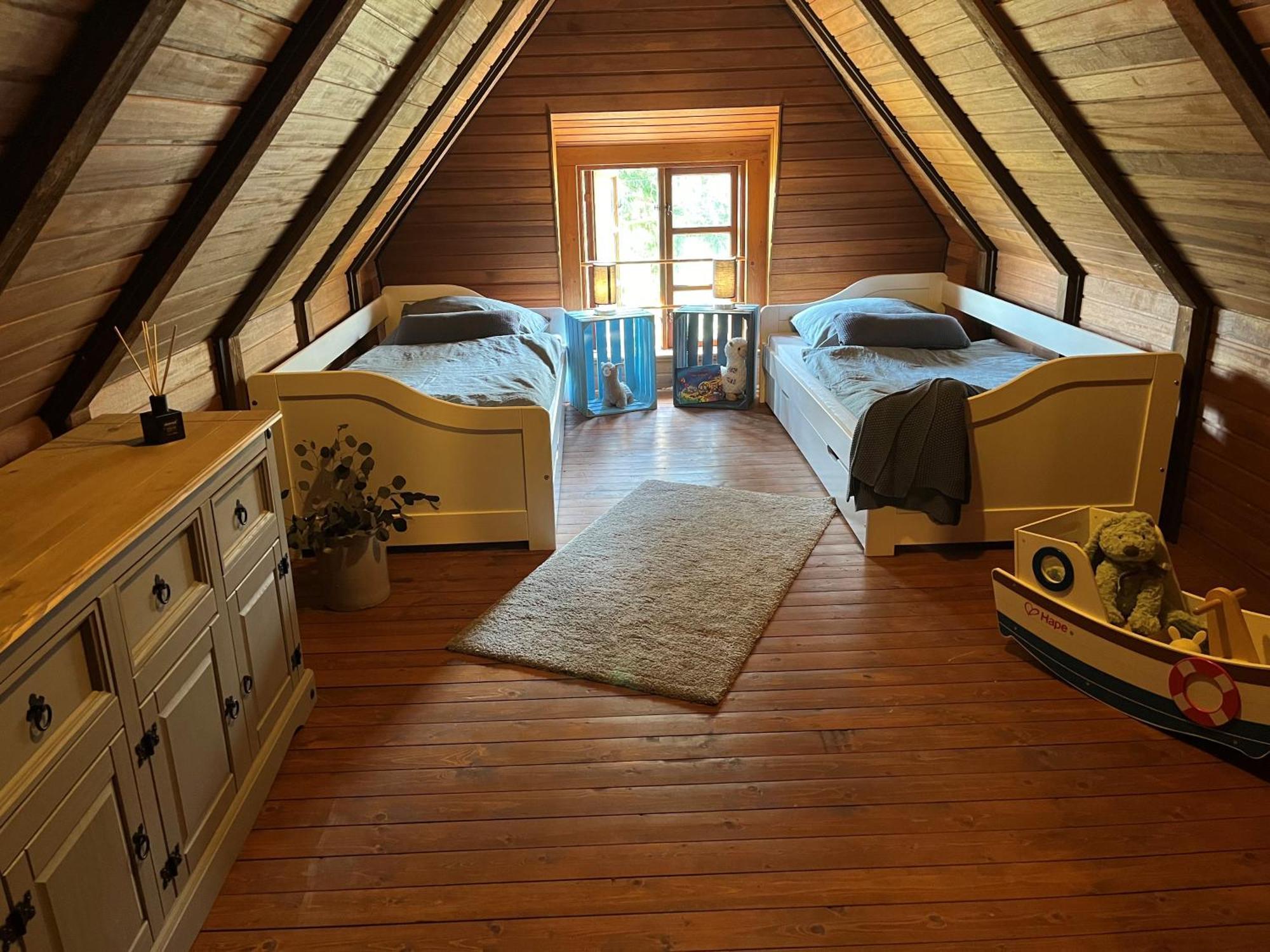 Ruhe Unter Reet-Haus Mit Sauna, Whirlpool Und Kamin Gnarrenburg Exteriör bild